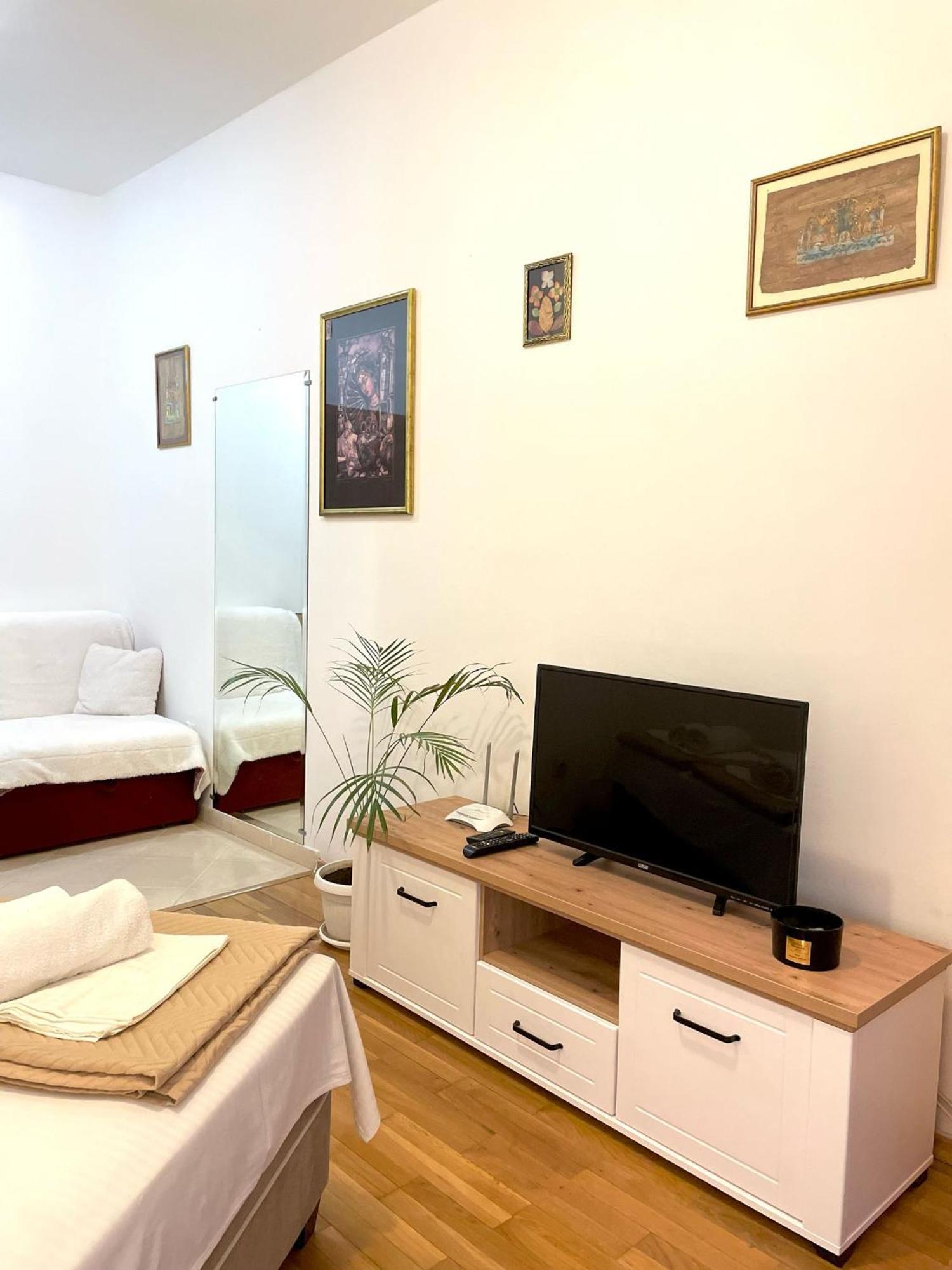 Apartment Kralj Kotor Luaran gambar